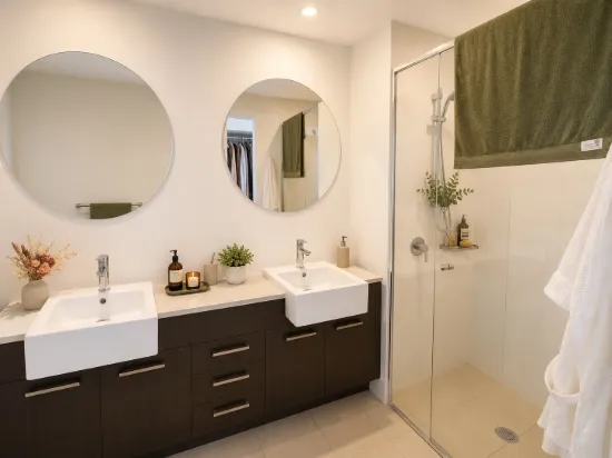 11108/25 East Quay Drive, Biggera Waters, Qld 4216-Image