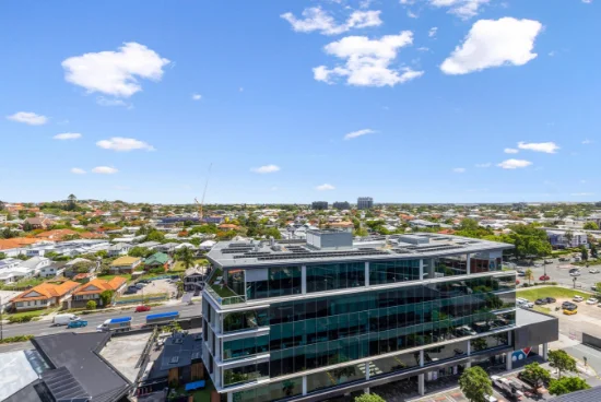 11402/8 Harbour Road, Hamilton, Qld 4007-Image