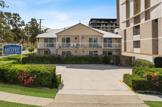 12/105 Farnell Street, Chermside, Qld 4032