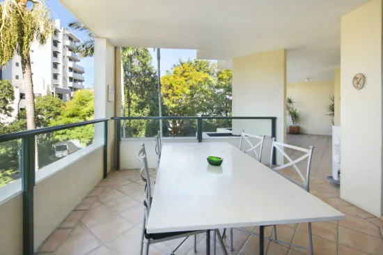 12/16 Patrick Lane, Toowong, Qld 4066