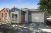 12/17 Crestmont Drive, Melton South, Vic 3338