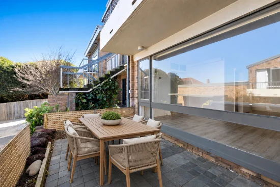 12/60 Beach Road, Mentone, Vic 3194