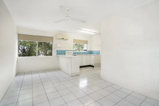 12/98 Pease Street, Manoora, Qld 4870