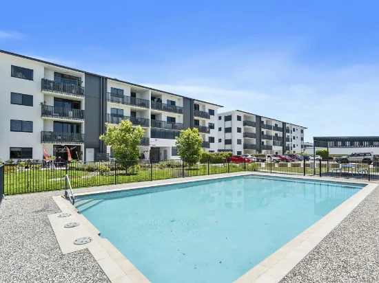 126/3-5 Spinnaker Drive, Sandstone Point, Qld 4511-Image