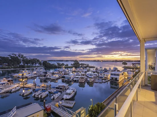 126/3-5 Spinnaker Drive, Sandstone Point, Qld 4511-Image