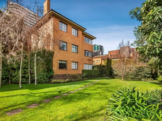 12a/59 Queens Rd, Melbourne, Vic 3004