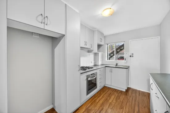 12C/305 Harborne Street, Glendalough, WA 6016