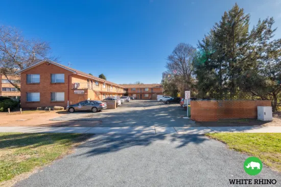 13/10 Macquoid Street, Queanbeyan, NSW 2620