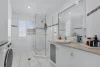 13/10 Rosewood Avenue, Broadbeach, Qld 4218-Image