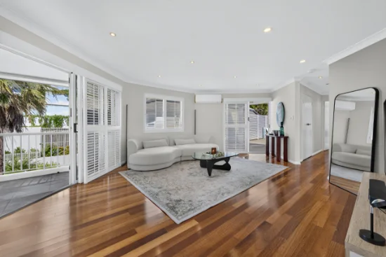 13/10 Rosewood Avenue, Broadbeach, Qld 4218-Image