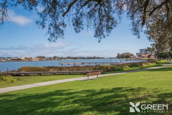 13/11 Leslie Street, Dudley Park, WA 6210-Image