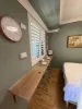 13/15 Carmichael Court, Wynnum West, Qld 4178-Image
