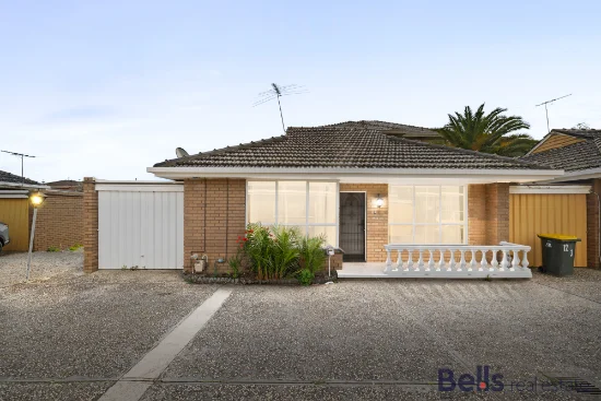 13/3 King Edward Avenue, Albion, Vic 3020