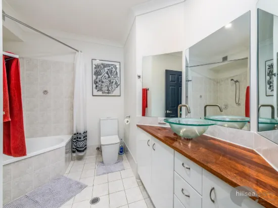 13/9-13 Madang Crescent, Runaway Bay, Qld 4216-Image