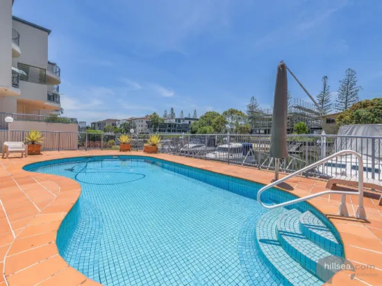 13/9-13 Madang Crescent, Runaway Bay, Qld 4216-Image