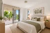 13/95 Clarence Road, Indooroopilly QLD 4068-Image