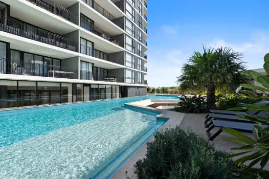 1301/10 Sickle Avenue, Hope Island, Qld 4212