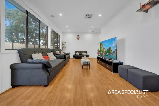 13A Blackwood Drive, Hampton Park, Vic 3976