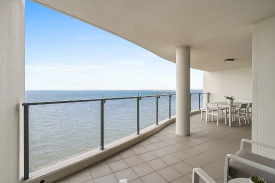 14/36 Woodcliffe Crescent, Woody Point, Qld 4019