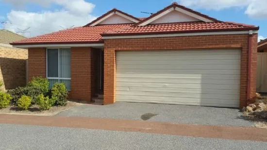 14/39 Barfield Road, Hammond Park, WA 6164