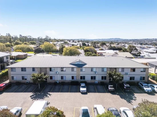 14 5-7 Uniplaza Court, Kearneys Spring, Qld 4350