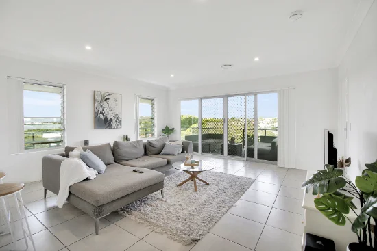 14/9 Bombery Street, Cannon Hill, Qld 4170