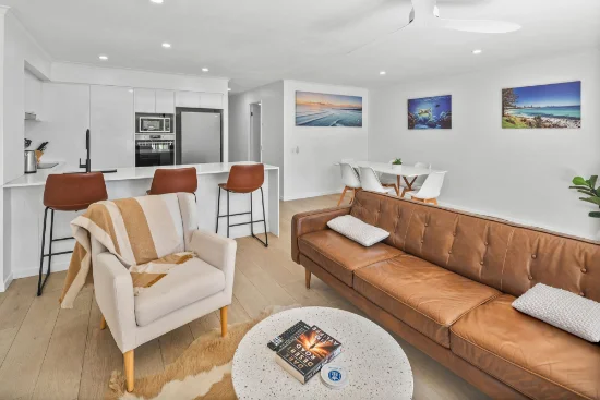 147/10-16 Alexandra Avenue, Mermaid Beach, Qld 4218