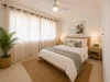 15/27 Whiting St, Labrador, Qld 4215-Image