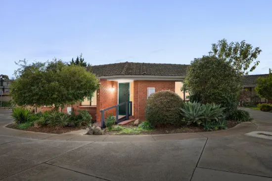 15/31-33 Deutgam Street, Werribee, Vic 3030