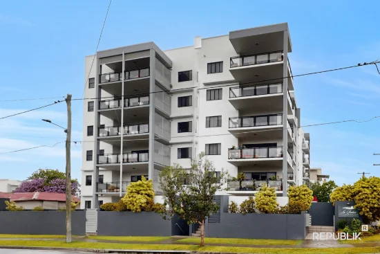 15/448 OXLEY AVENUE, Redcliffe, Qld 4020 - For Sale