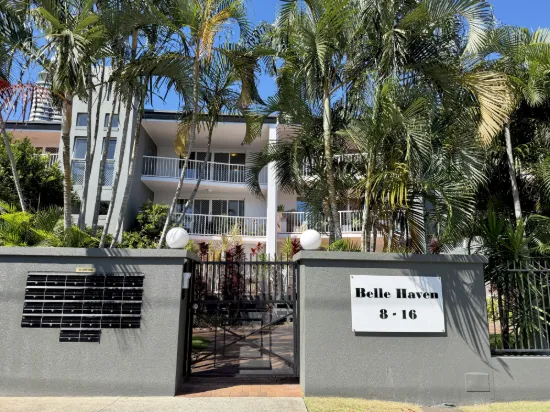 15/8-16 Dalpura Street, Chevron Island, Qld 4217