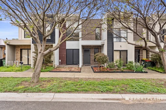 15 Huntingfield Street, Craigieburn, Vic 3064