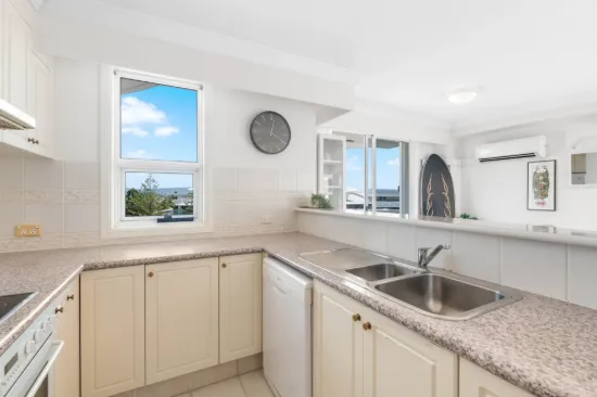 1502/24-26 Queensland Avenue, Broadbeach, Qld 4218-Image