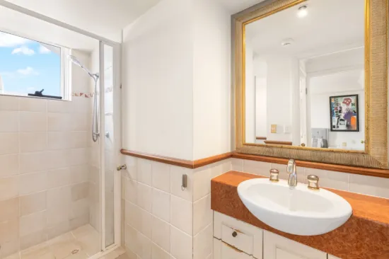 1502/24-26 Queensland Avenue, Broadbeach, Qld 4218-Image