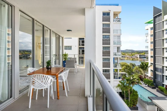 152/33 Lakefront Crescent, Varsity Lakes, Qld 4227