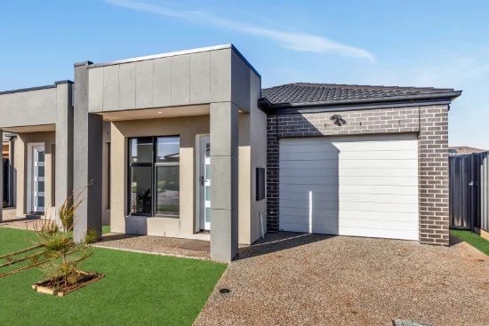 15A Somerdale Avenue, Wyndham Vale, Vic 3024