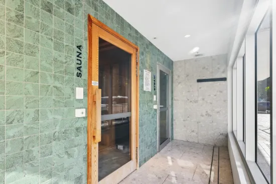 15E/1 Albert Avenue, Broadbeach, Qld 4218-Image