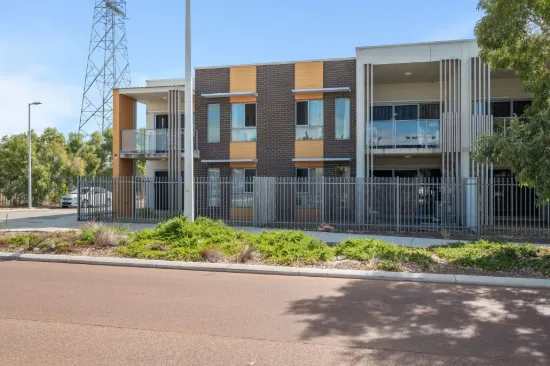 16/16 Grey Street, Cannington, WA 6107