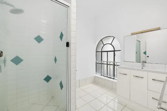 16/260 Quay Street, Rockhampton City, Qld 4700-Image