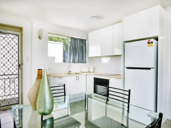 16/3302 Surfers Paradise Boulevard, Surfers Paradise, Qld 4217-Image