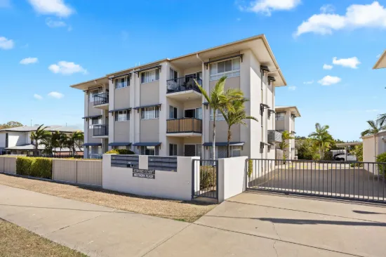 16/47 Barney Street, Barney Point QLD 4680-Image