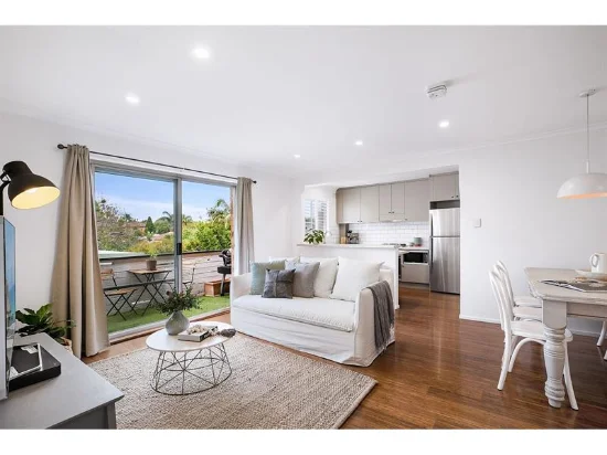 16/55 Wyuna Avenue, Freshwater, NSW 2096