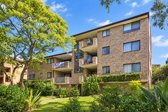 16/6-12 Alfred Street, Westmead, NSW 2145