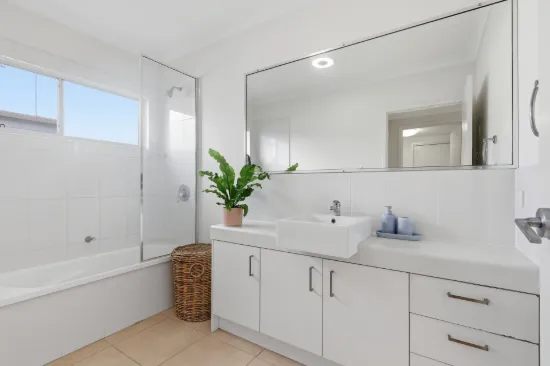 16/8 Petrie Street, East Mackay, Qld 4740-Image