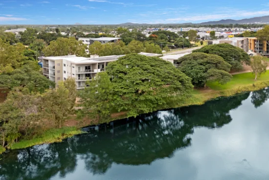 160/1B Sporting Drive, Thuringowa Central, Qld 4817