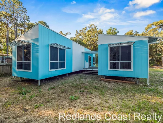 165-167 High Central Road, Macleay Island, Qld 4184