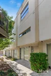 17/1 Clearwater Rise Parade, Truganina, Vic 3029-Image
