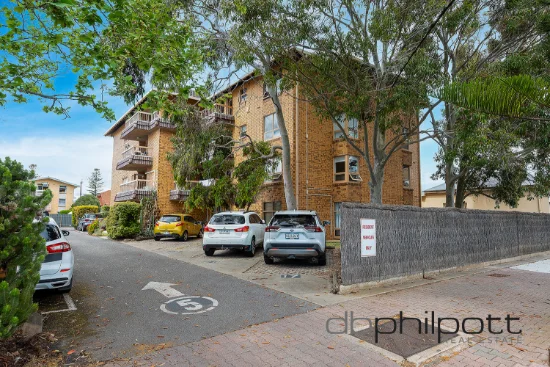 17/10 Gordon Street, Glenelg, SA 5045