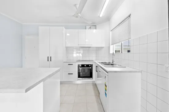 17/208 Grafton Street, Cairns North QLD 4870-Image