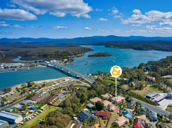 17/8 Lord Place, North Batemans Bay, NSW 2536